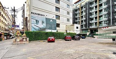 NewStar Hotel