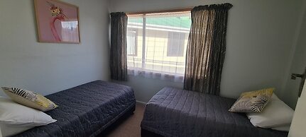 Forest Peak Motel