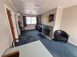Forest Peak Motel