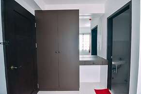The Strand Suites and Dormitel