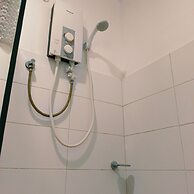 The Strand Suites and Dormitel