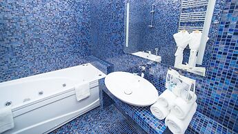 Blues Hotel
