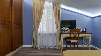 Blues Hotel
