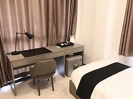 KOO Hotel