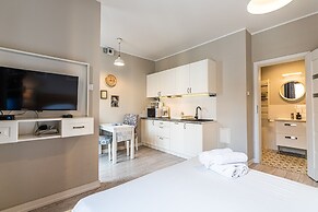 City Lights Apartments