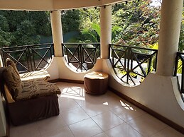 Classic Guest Home