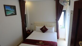 Seaside Hotel