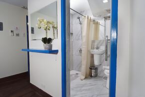 Skyblue Hotel