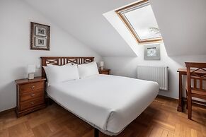 Apartamentos El Cid