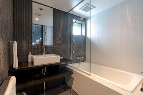 Kira Kira Suites by H2 Life