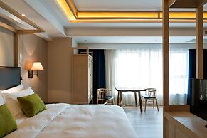 Harbin 22C Boutique Hotel