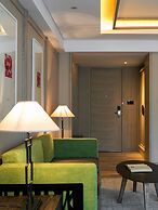 Harbin 22C Boutique Hotel