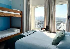 Reef Lodge