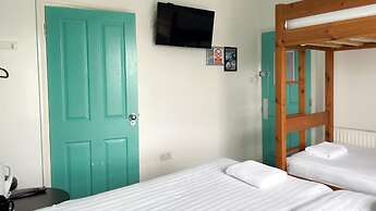 Reef Lodge