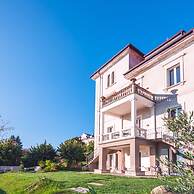 White Lilac romantic B&B adults only