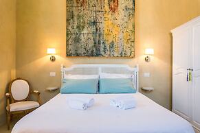 White Lilac romantic B&B adults only