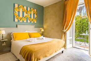 White Lilac romantic B&B adults only