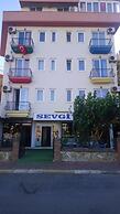 White Cat Sevgi Otel
