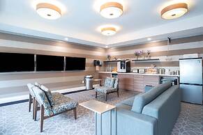 Sandman Signature Calgary Airport Hotel