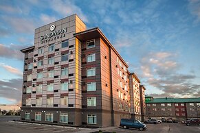 Sandman Signature Calgary Airport Hotel