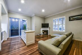 Aloha Luxury Central Apartments