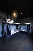ZEN VAGUE - Hostel