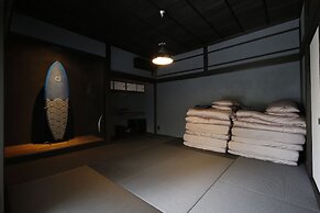 ZEN VAGUE - Hostel