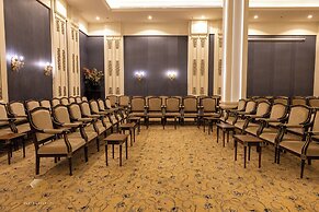 Diamond Hotel