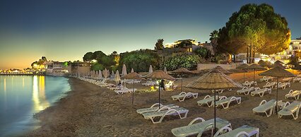 Temple Beach Hotel