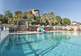 Temple Beach Hotel