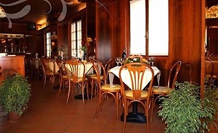 Hotel Karol