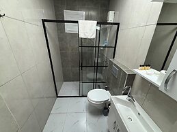Guney Adana Otel