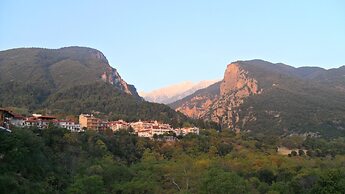 Xenios Dias Boutique Hotel