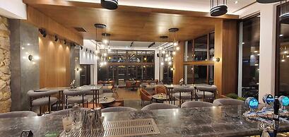 Xenios Dias Boutique Hotel