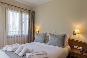 Xenios Dias Boutique Hotel