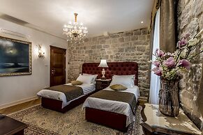 Villa Nepos Hotel
