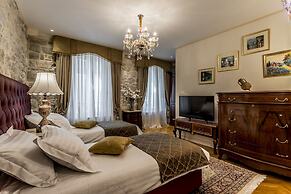 Villa Nepos Hotel