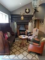 The Fence Gate Lodge