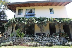 Tierra Magica B&B and Art Studio