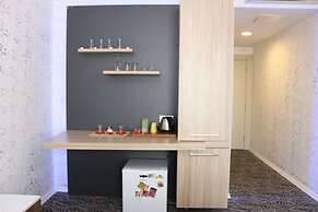 Rainbow Suite