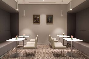Hampton by Hilton Rome East