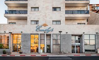 Emily`s Hotel
