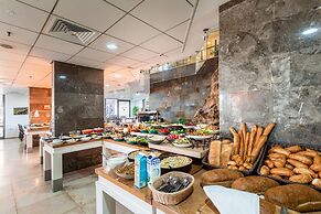 Aviv Holiday Flat