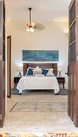 Casa Dos Lirios Boutique B&B