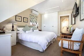 La Fontaine Guest House