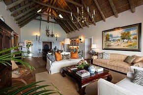 La Fontaine Guest House