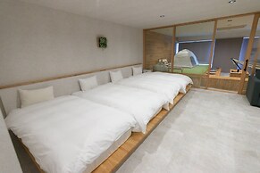 Relax Hotel Takayama Station