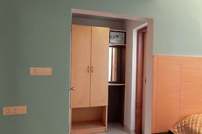 Hotel Raviraj