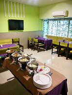 Hotel Raviraj