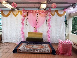 Hotel Raviraj